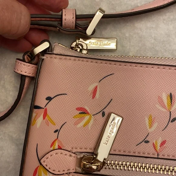 Kate Spade NWOT Pink Crossbody 9.5x9.5x1.5 - Picture 7 of 11